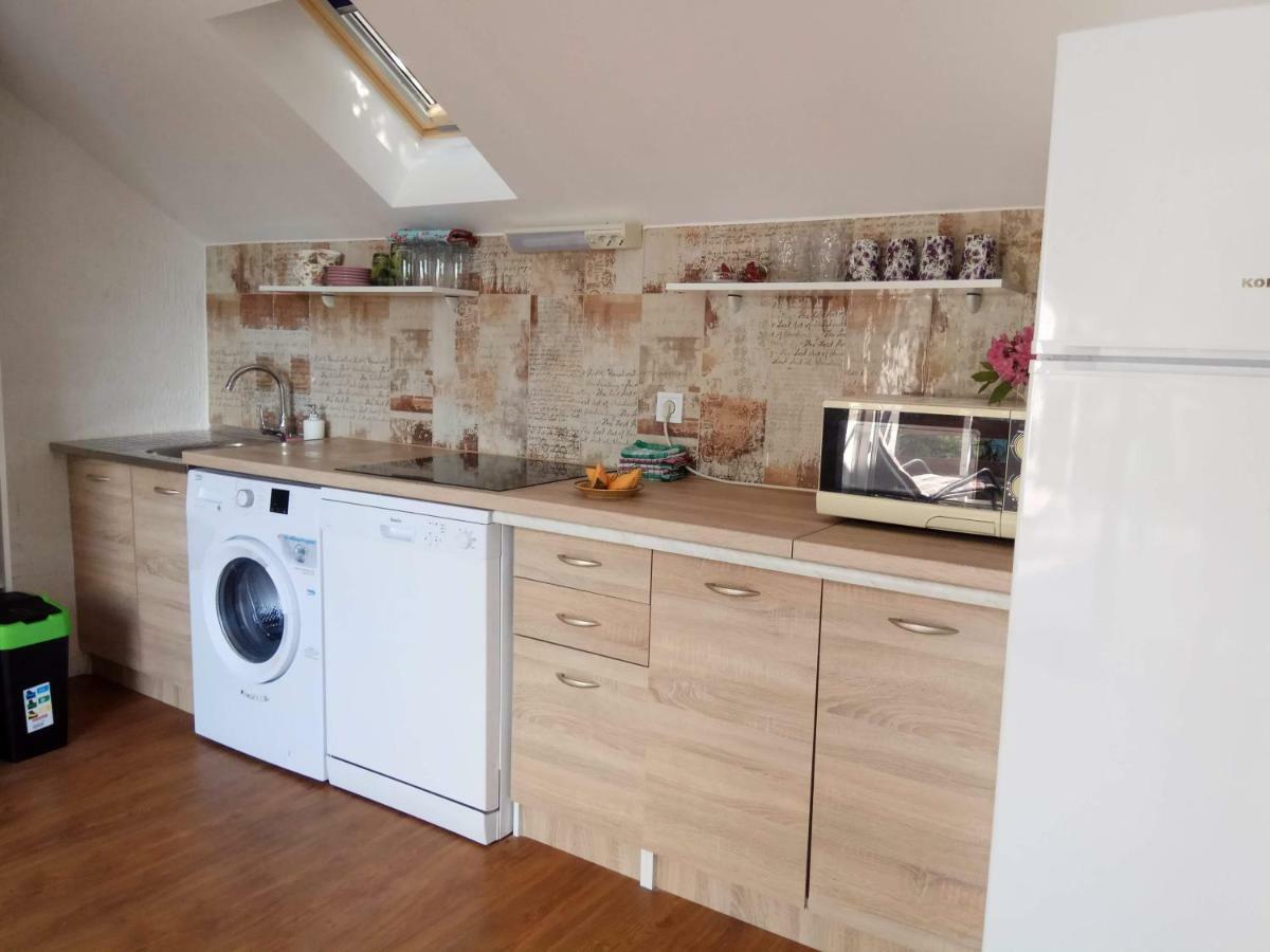 Apartman Slava Tisno Ngoại thất bức ảnh