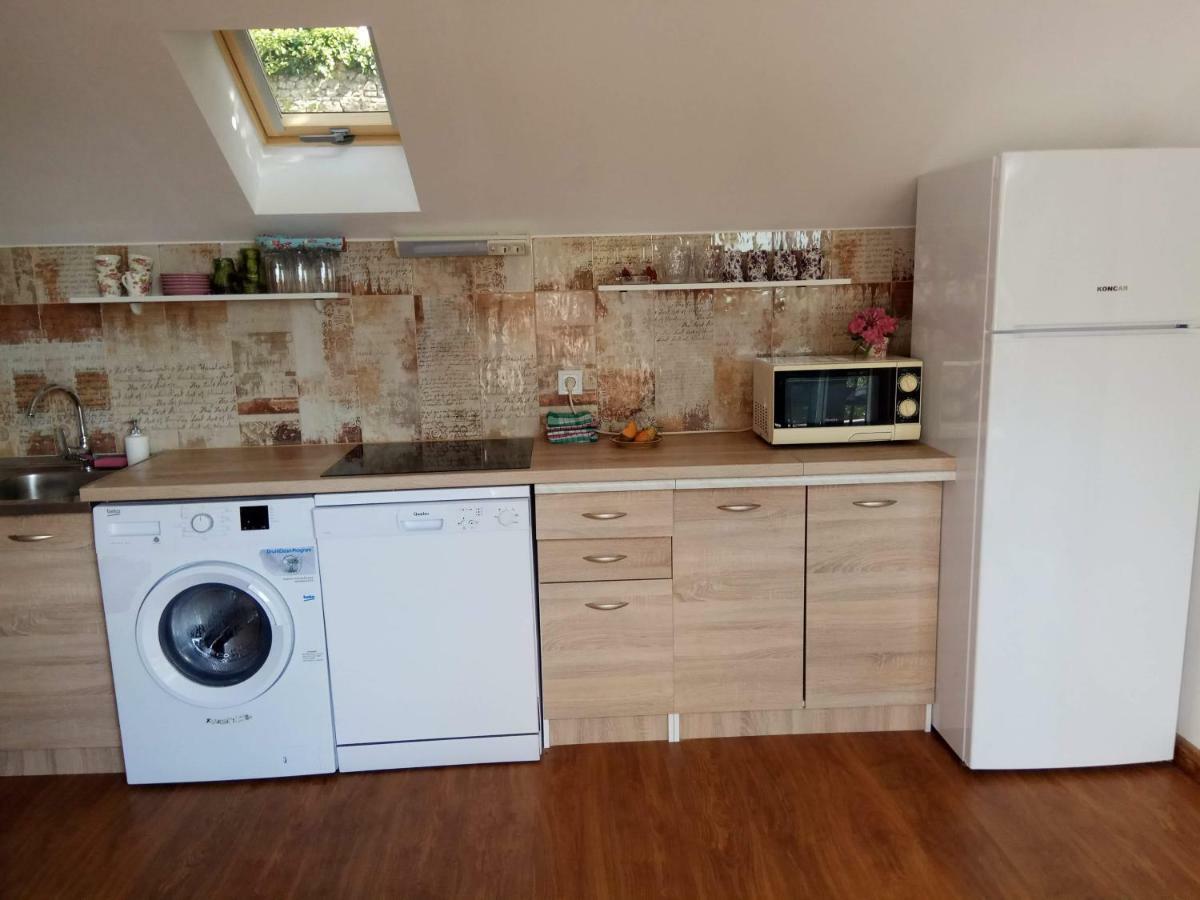 Apartman Slava Tisno Ngoại thất bức ảnh