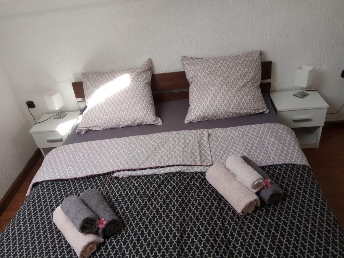 Apartman Slava Tisno Ngoại thất bức ảnh