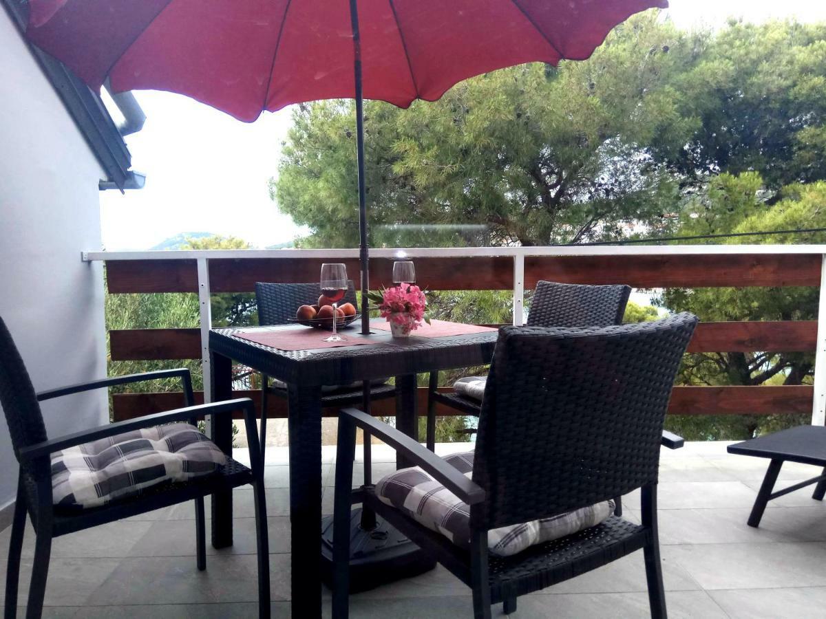 Apartman Slava Tisno Ngoại thất bức ảnh